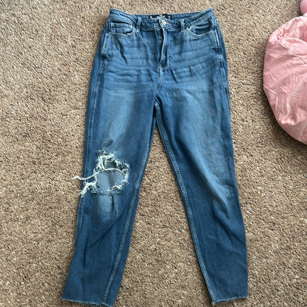 Hollister Ultra High-Rise Mom Jean w29 L27 EUC